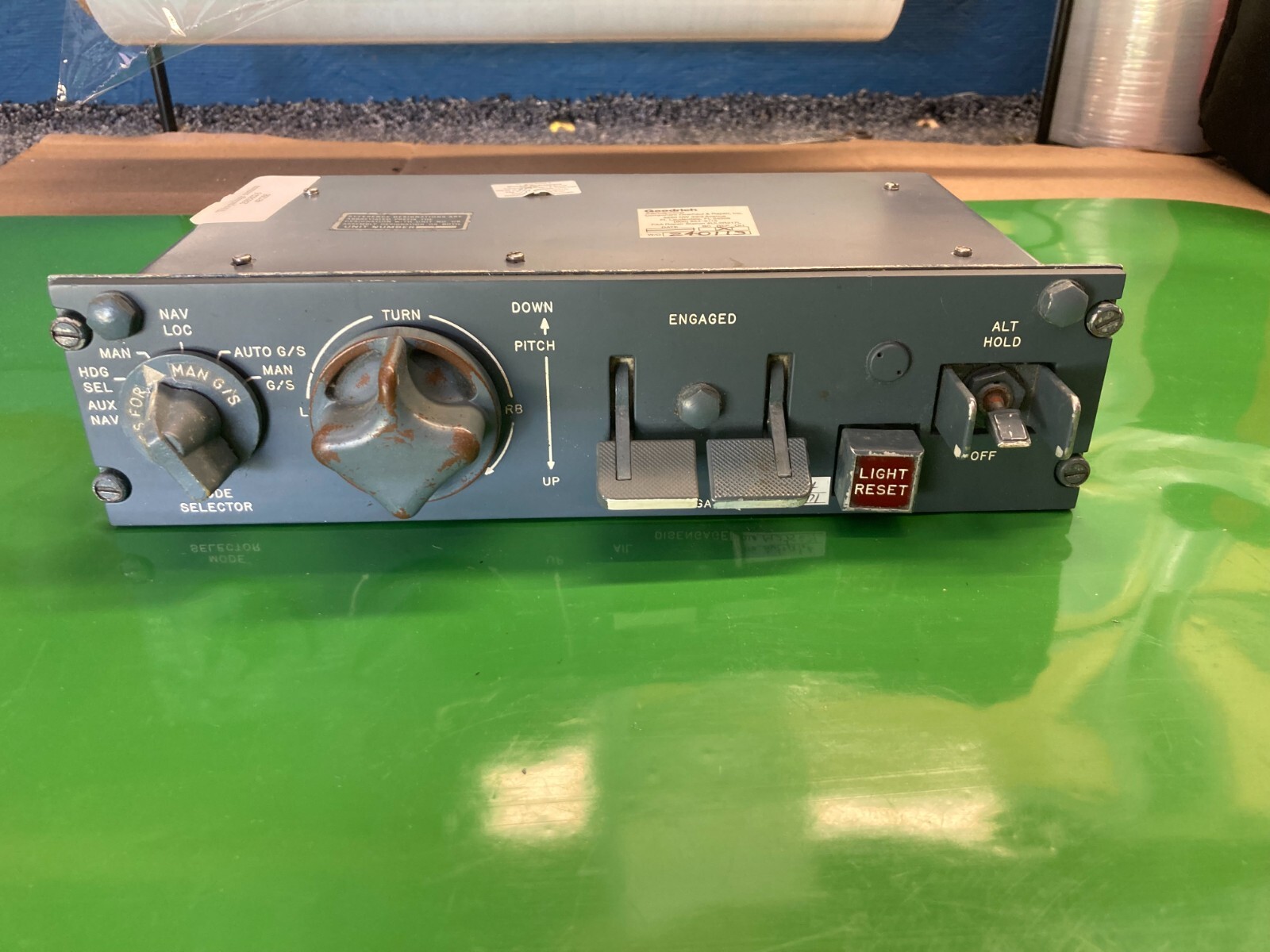 SPERRY SP-50 FLIGHT CONTROL PANEL 2585802-5 *AR* REPAIRABLE