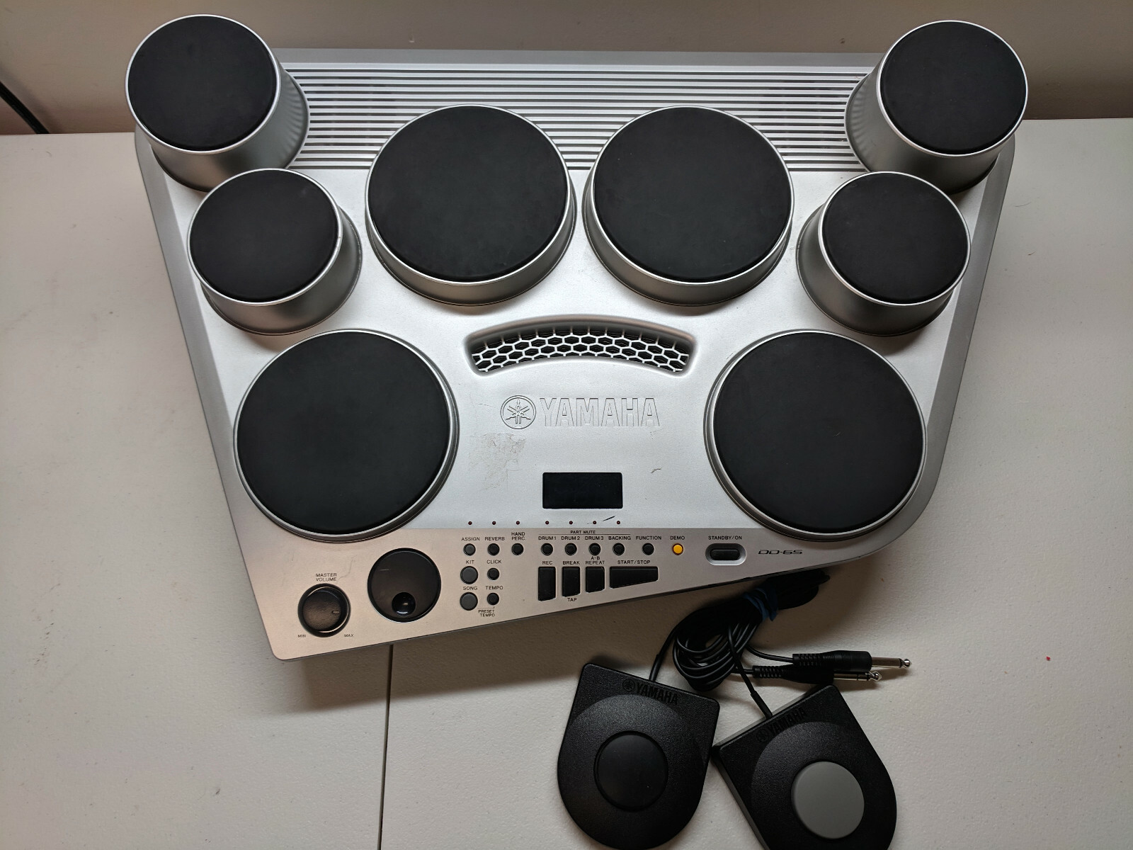 Yamaha DD65 Portable Digital Drum Pad Foot Pedals Percussion