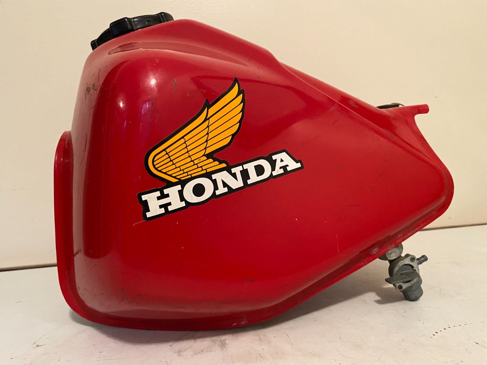 HONDA XL250S用　タンク 赤/黒 HONDA XL250S用 タンク 赤/黒 HONDA XL250S用タンク 赤/黒