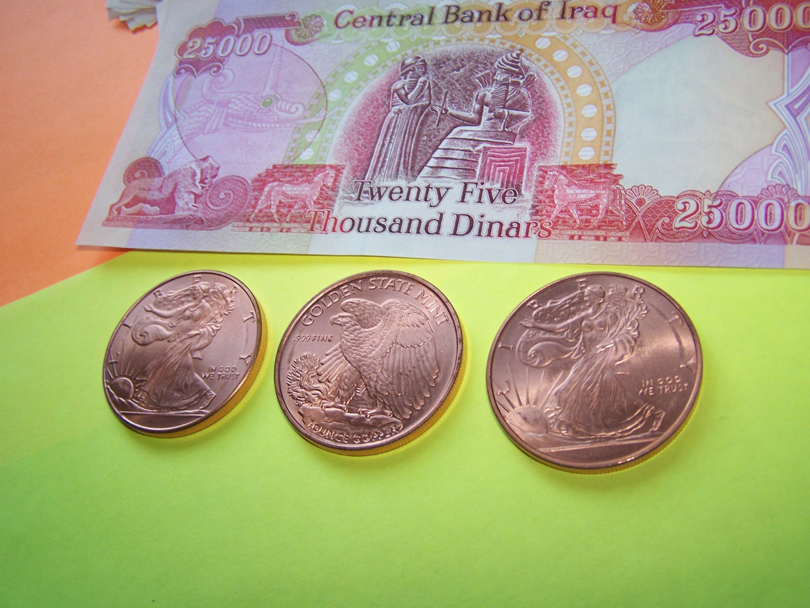 IRAQI DINAR 500,000 Total. 20 X 25K Notes As Pictured. Plus 3 1Oz Copper Coins*