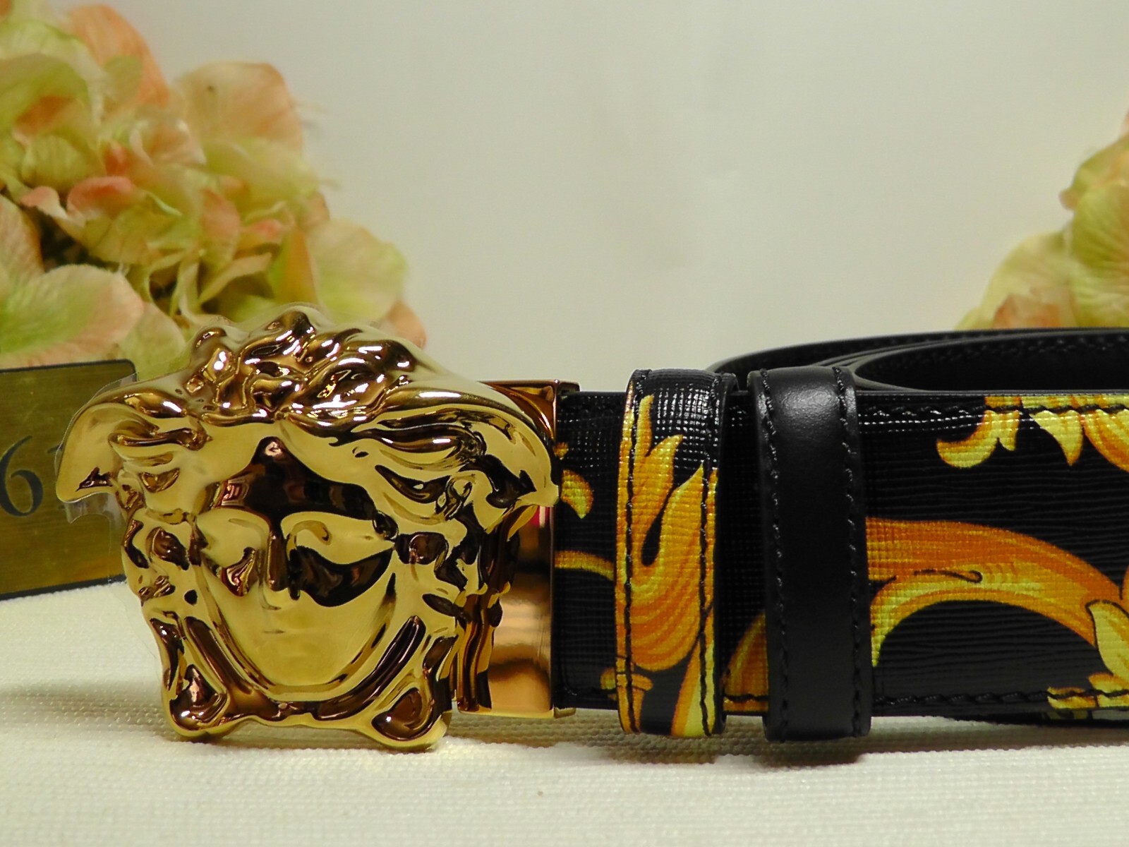 Pre-owned Versace Gold/black Heritage Medusa Buckle Reversible Leather Belt Sz 110 Or 43''