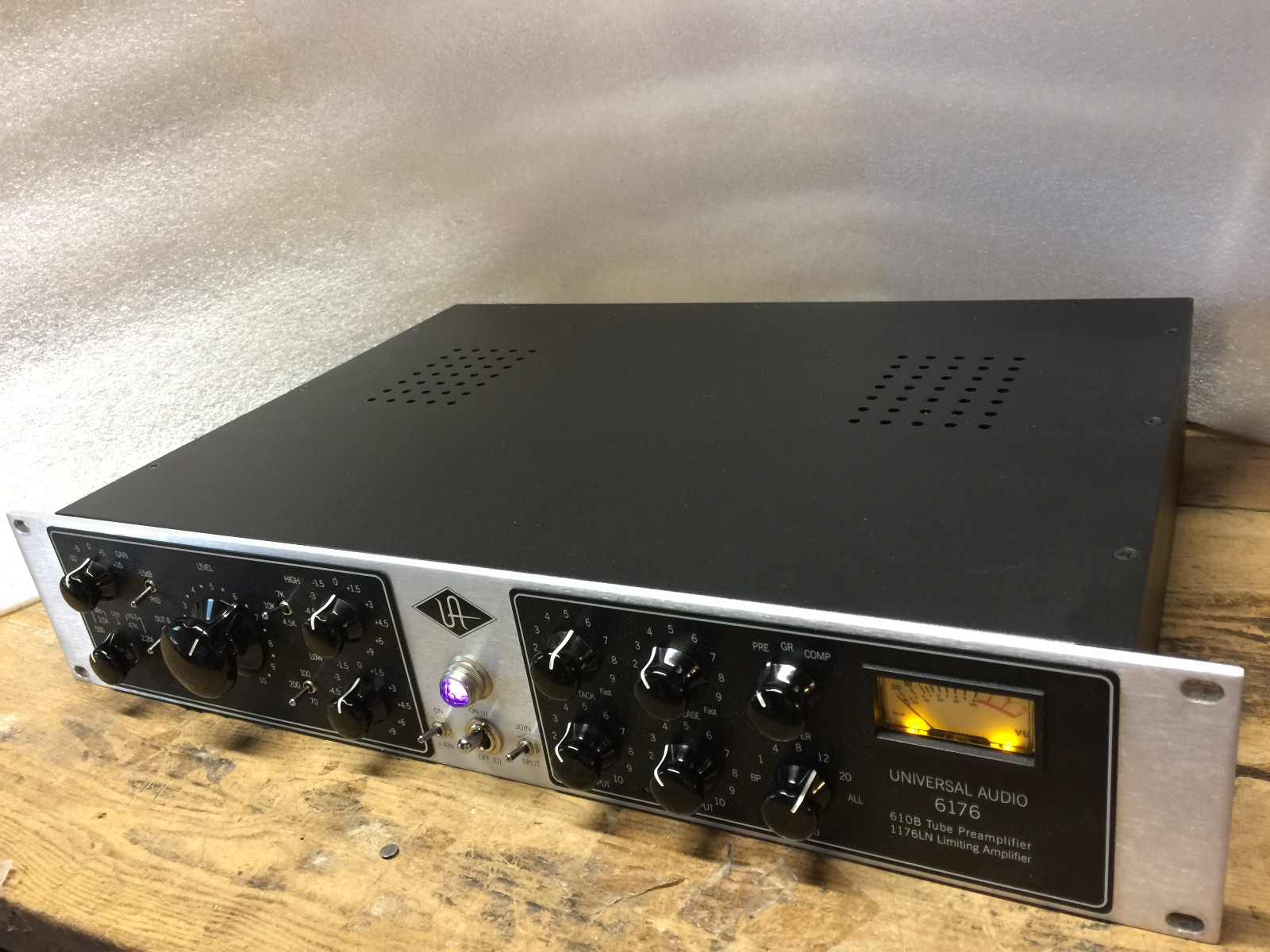 UNIVERSAL AUDIO 6176, UA 6176 MIC PREAMP/COMPRESSOR- PRO!!/CLASSIC!!/MINT!!
