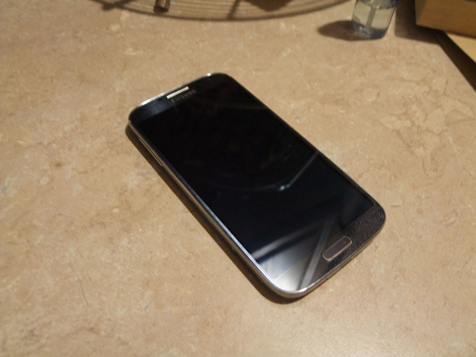 Samsung Galaxy S4 SGH-I337 - 16GB - Black Mist (AT&T) Smartphone