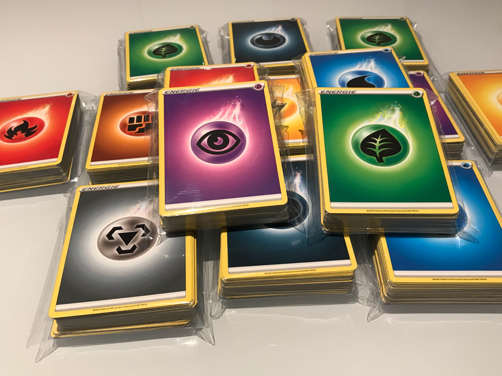 Pokemon 20 Karten Sammlung Auswahl Farbenschock 1 HOLO Karte garantiert DEUTSCH