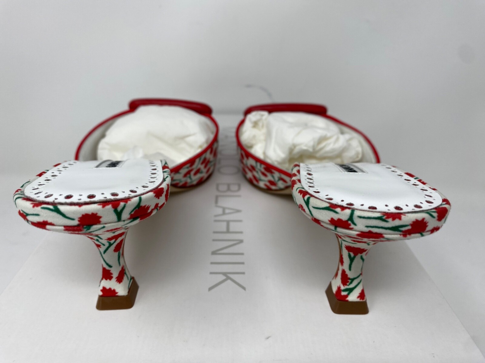 Pre-owned Manolo Blahnik Maysalebi Buckle Red Floral 50mm Pointy Toe Mule, Us 6, 36 Eu