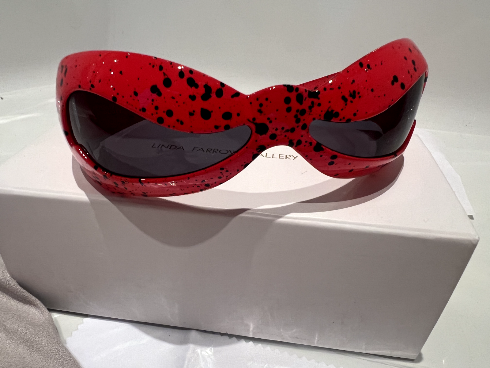Pre-owned Linda Farrow Jeremy Scott Superhero Red Wave Mask Nuwave Sunglasses