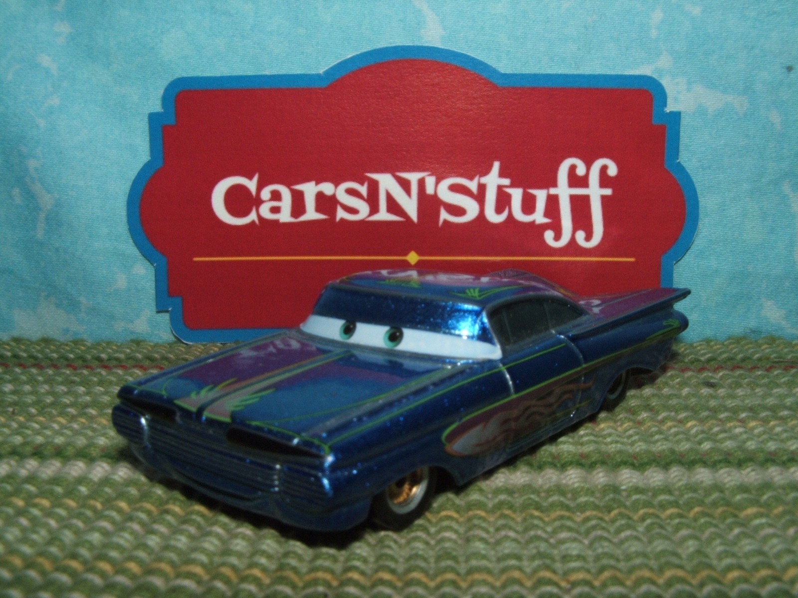 Ramone and More Flo Loose Disney Pixar Cars of Radiator Springs: Milton