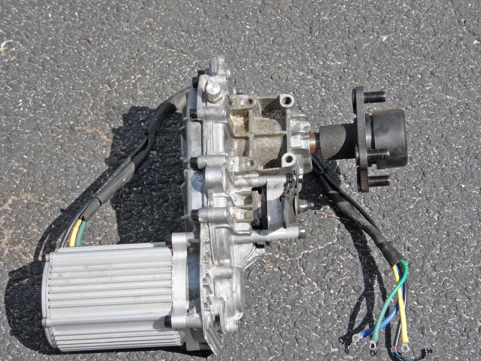 RYOBI INTERCEPT など釣り竿 4本まとめて RYOBI INTERCEPT など釣り竿 4本まとめて