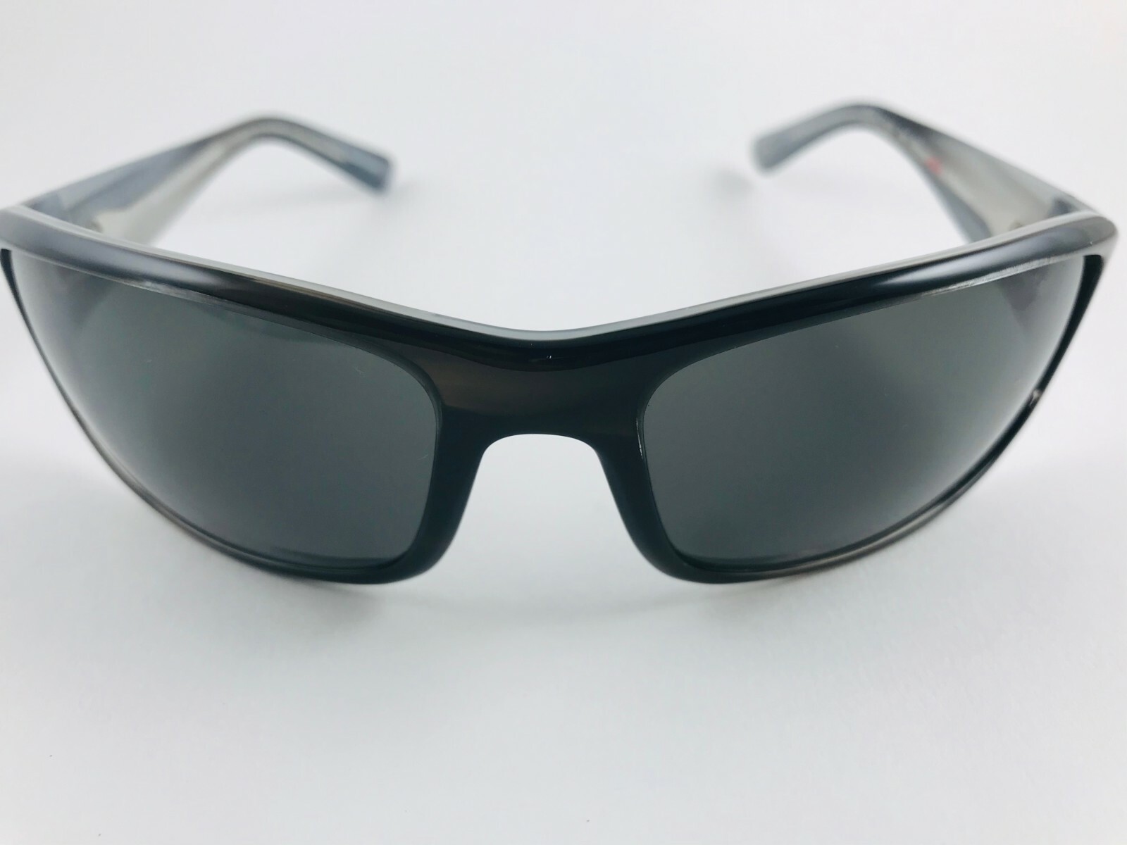 ブラッドピッド様着　OLIVER PEOPLES Pakalas-P VFX Oliver Peoples Zed BK VFX Polarized Sunglasses
