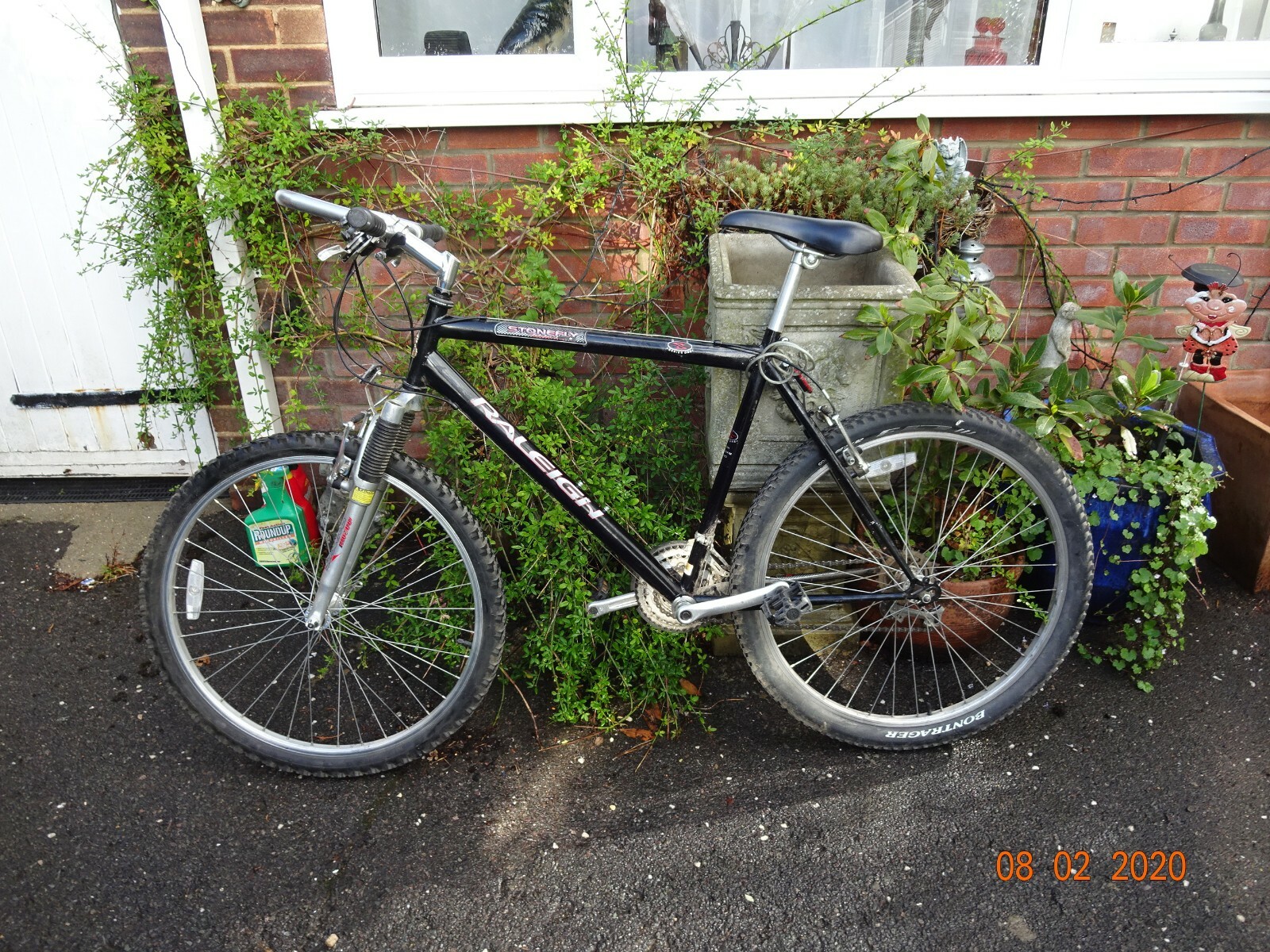 Raleigh stonefly mountain bike sale