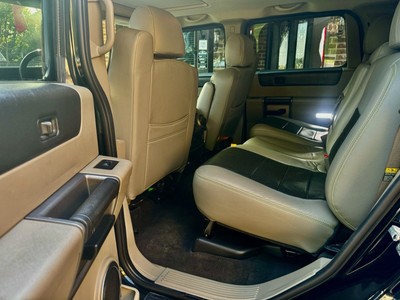 image 7 of interior