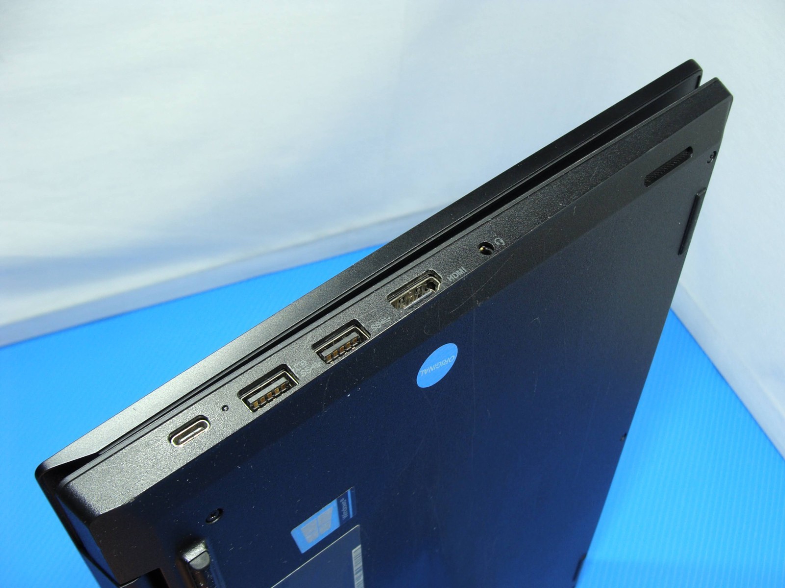 Lenovo ThinkPad E15 15.6" FHD i5-10210U 8GB RAM 256GB SSD Win 11 Pro - Thumbnail 17