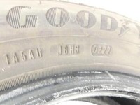 Seat Mii KF1 11-16 2x Reifen Winterreifen Goodyear 165/70R14 81T 7.7-7.9mm Seat Mii KF1 11-16 21.10.2014 gebraucht Vorschau 8