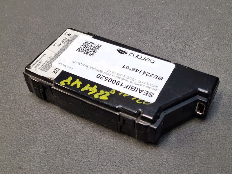 Boitier Interface MultimÃ©Dia Usb - Seat Ibiza - 6j0035342e