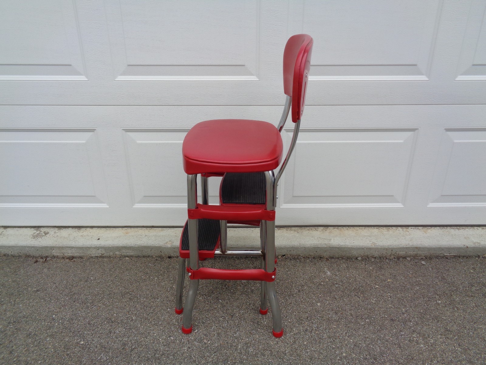 Red Cosco Step Stool Mid Century Modern Retro Style Excellent Cond Chrome