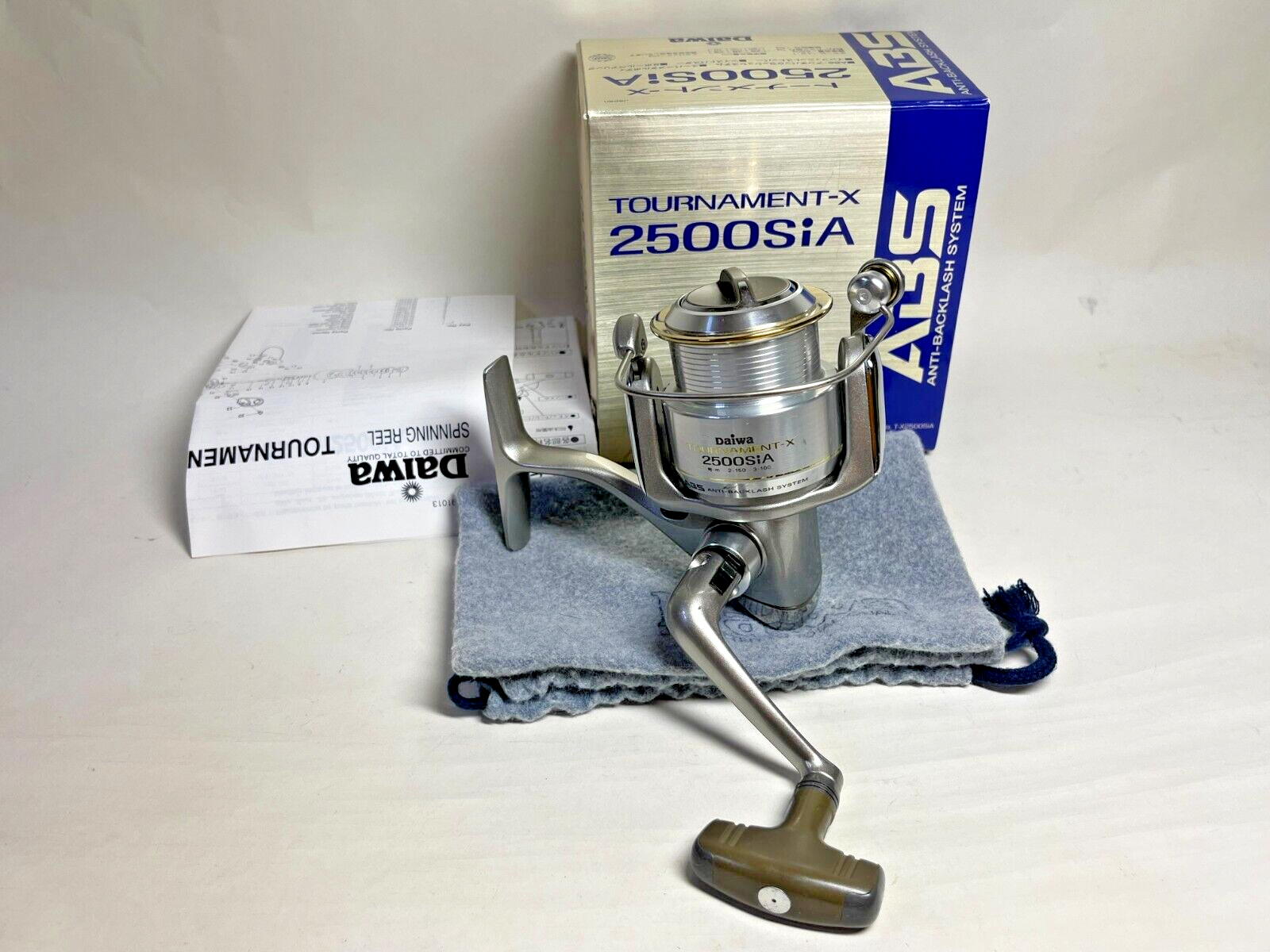 ダイワ トーナメント tournament-z 2500iA オーシャンマーク スプール