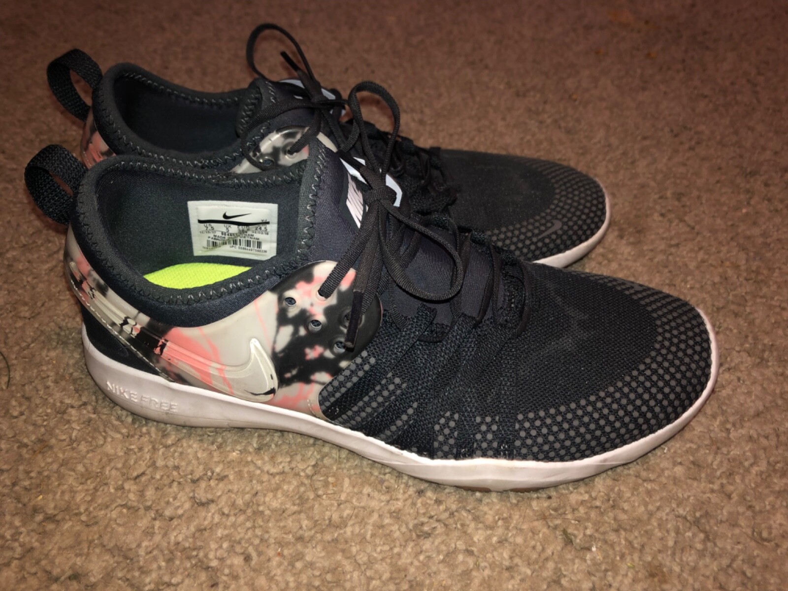 Used Nike Free TR7 904651-006 Multicolor Running Shoes