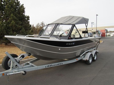 2015 Thunder Jet Luxor OB LIKE NEW! 27 Hours!