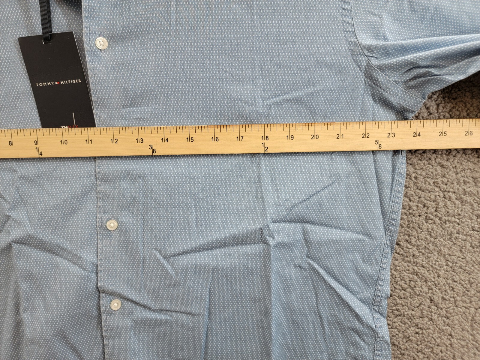 Tommy Hilfiger Regular-Fit Untucked Length Dress Shirt Men's L 16-16.5 32-33 - Picture 6 of 18