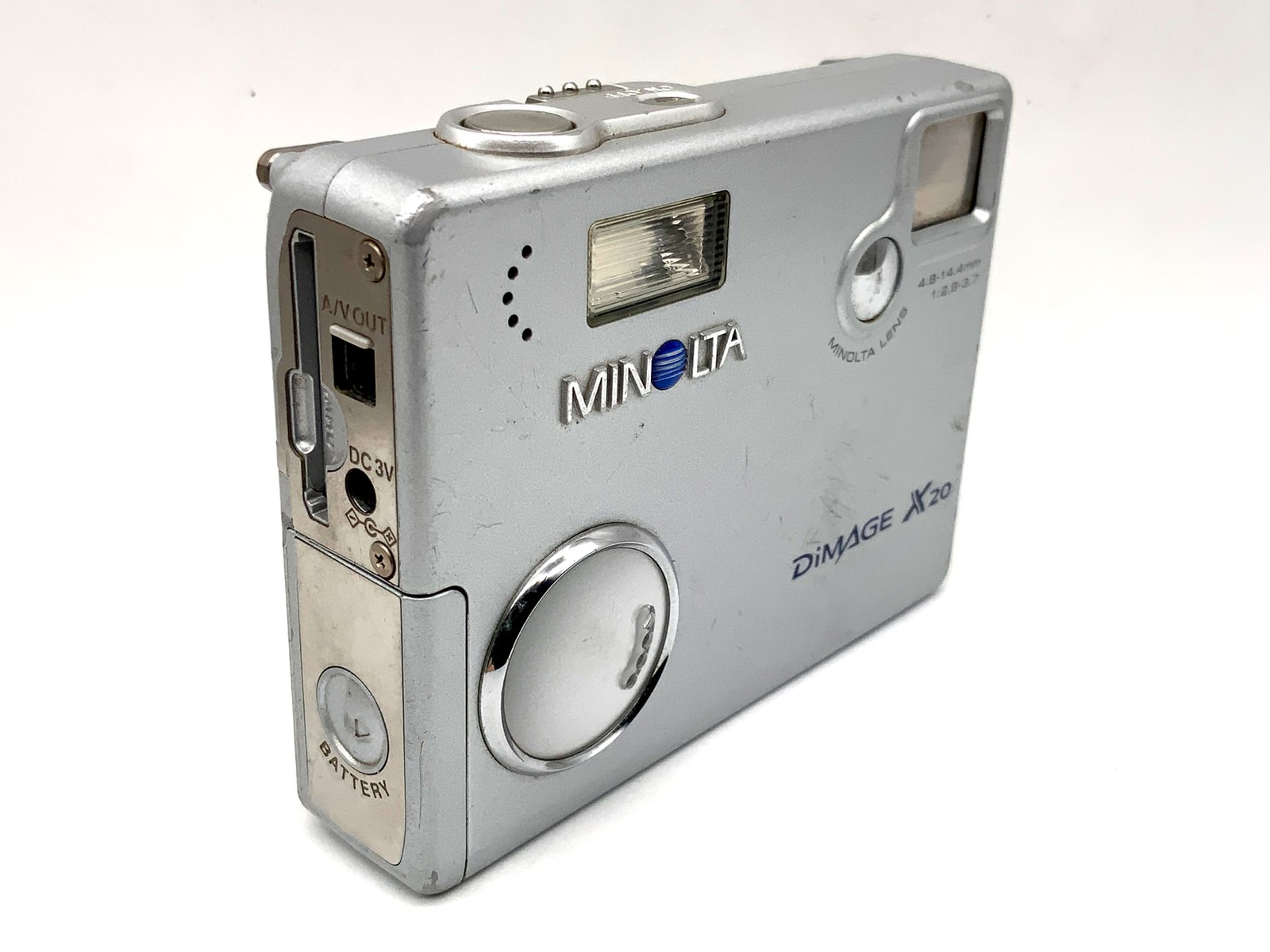 Konica Minolta Dimage X20 Digital Compact Camera With 4.8-14.4mm 1