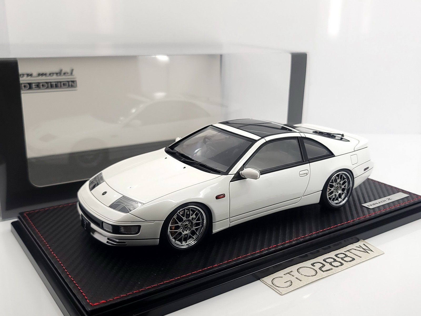 Ignition Model(IG) 1:18 Nissan Fairlady Z 300ZX(Z32) 2by2