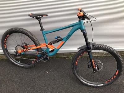norco atomik downhill mountain bike
