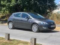 2011 Vauxhall Astra 1.6i 16V SE 5dr HATCHBACK Petrol Manual