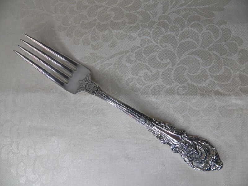 Wallace Sir Christopher Sterling Silver Place Fork 7 1/4" No Monogram