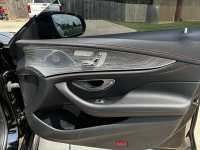 image 10 of interior