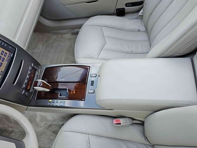 image 10 of interior