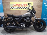 Moto Guzzi V9 Bobber