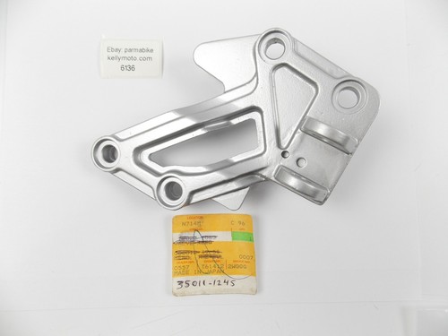 NOS OEM 1985-87 KAWASAKI NINJA ZX600 FRONT RIGHT STEP HOLDER