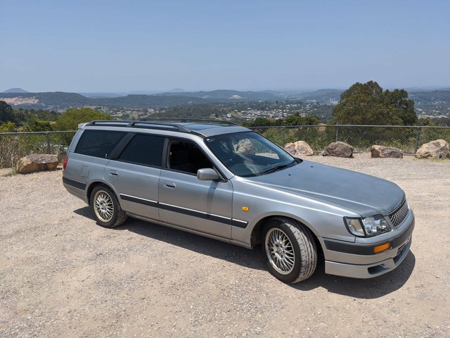 Nissan stagea 1996