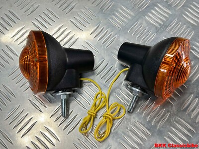 YAMAHA XT250 DUAL PURPOSE 1980 - 1983  Front Turn Signal Flasher Lamp 6V 2pc