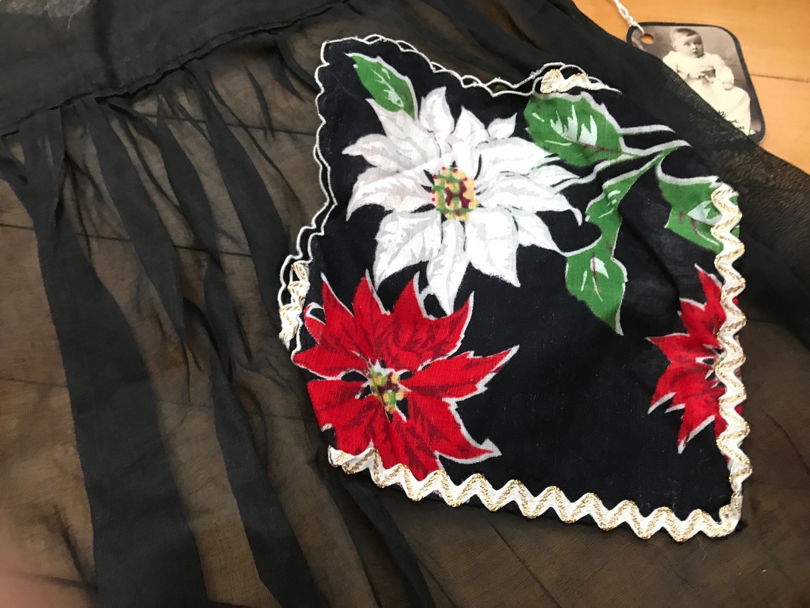 Vintage Christmas Aprons Set of Two, Mid Century Wreaths, Poinsettias Flocked