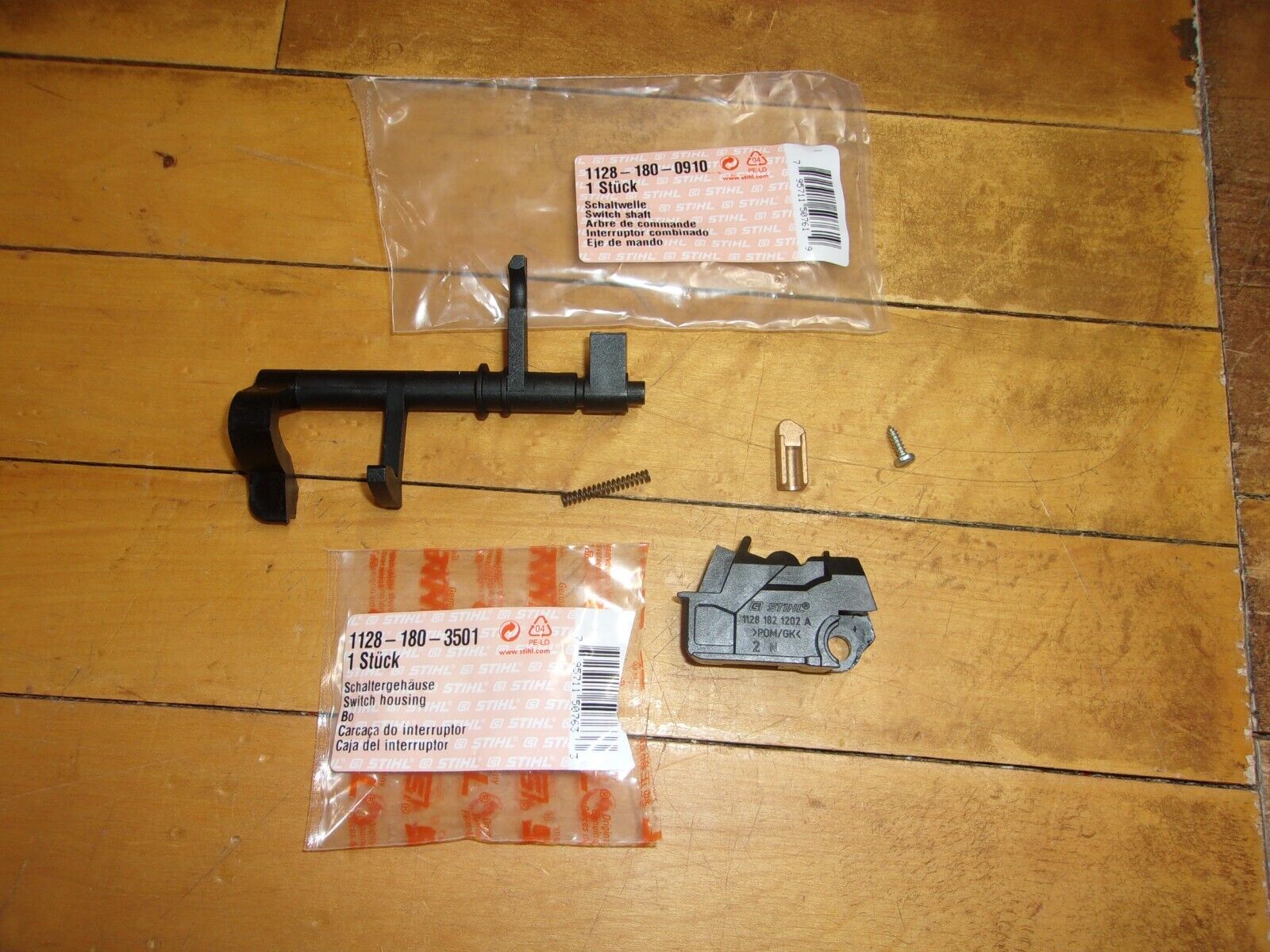 Stihl OEM Switch Shaft & Housing MS 460 046 044 440 1128-180 Stihl OEM Switch Shaft & Housing MS 460 046 044 440 1128-180