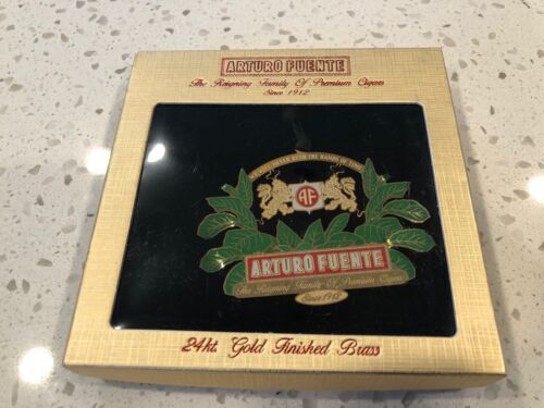 NIB Arturo Fuente Cigar Ornament 1912 24K Gold Finished Brass Box
