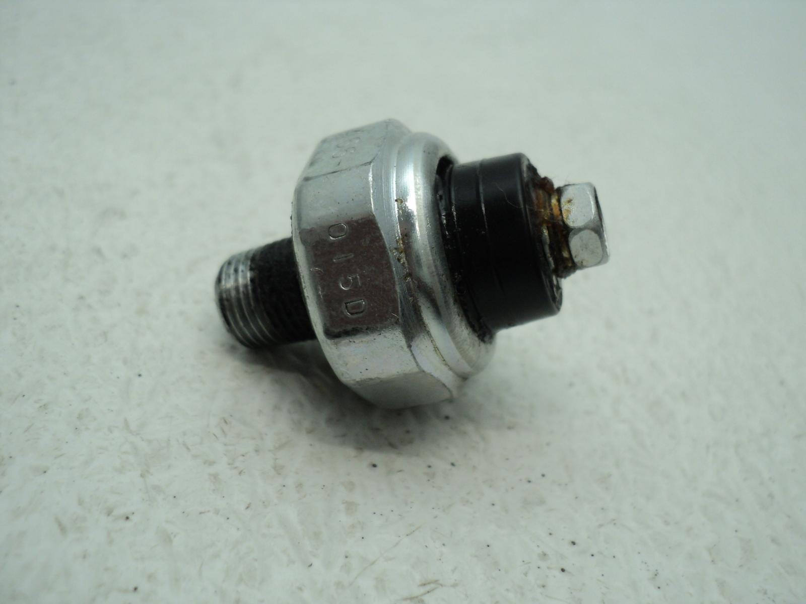 Kawasaki Ninja ZX 10R #C215 Oil Pressure Switch / Sensor | eBay Kawasaki Ninja ZX 10R #C215 Oil Pressure Switch / Sensor | eBay
