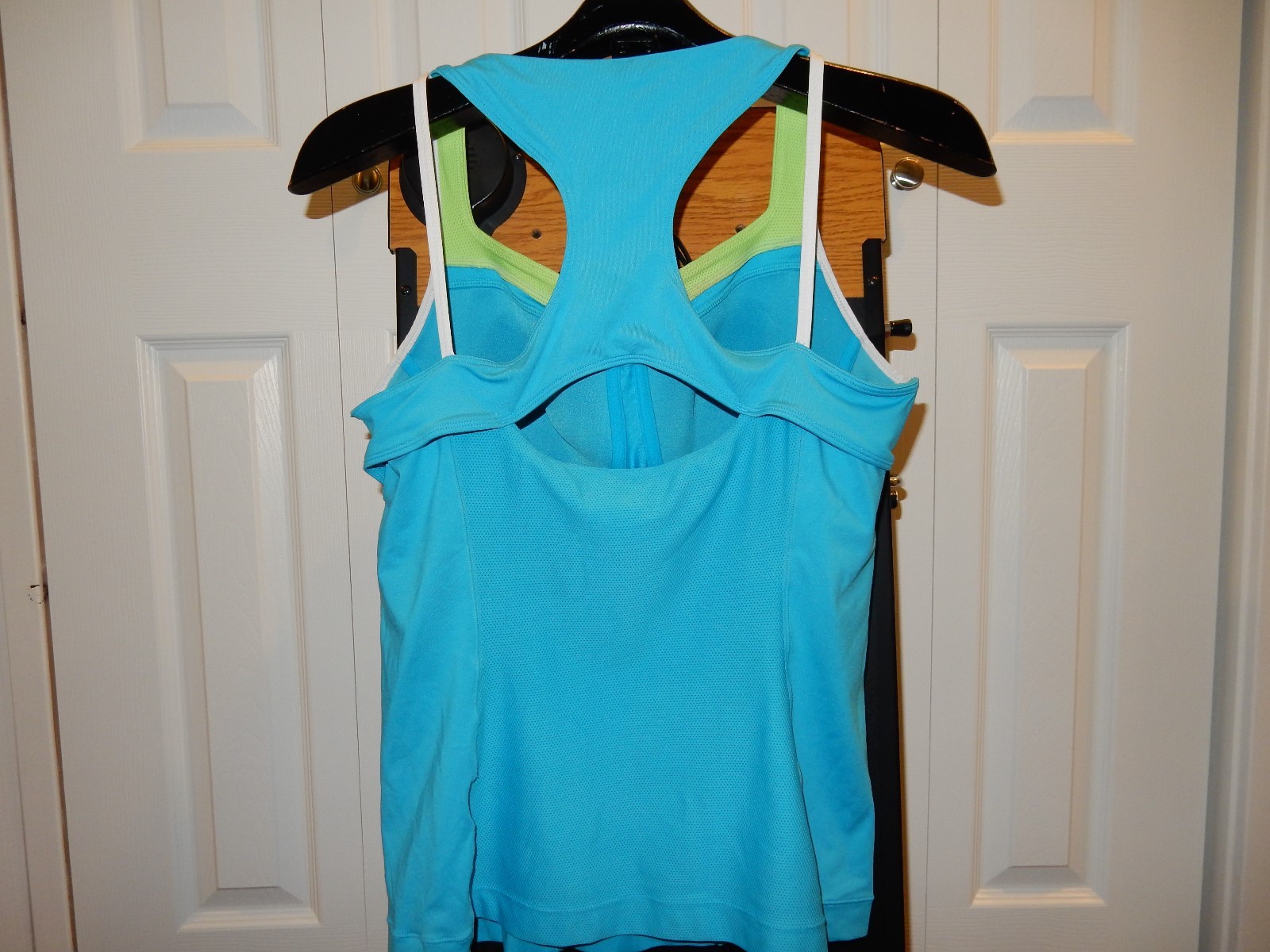 Nike Dri Fit Ladies Turquoise BlueTennis Skort With Matching Top; Size Large