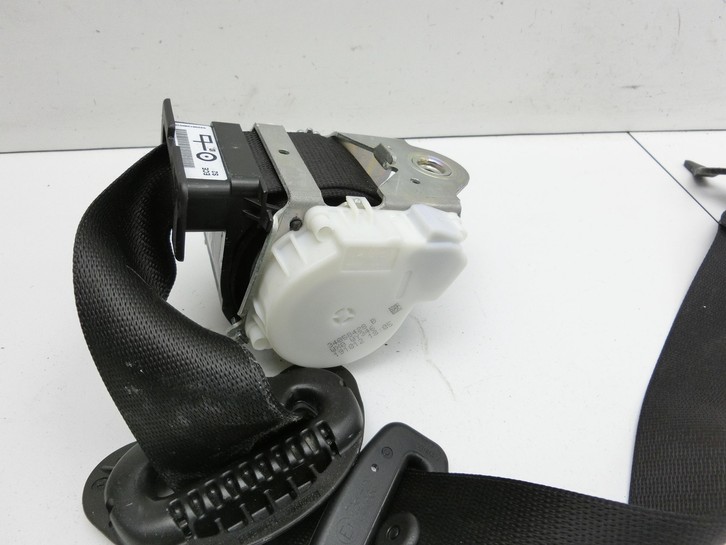 BMW X1 E84 LCI 12-15 Gurt Sicherheitsgurt Rechts Vorne BMW X1 E84 LCI 12-15 29.10.2012 2991282 72112991282... Vorschau 3