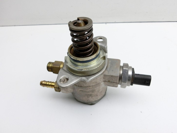 VW Golf CC 517 11-16 TSI 1,4 90KW Hochdruckpumpe Kraftstoffpumpe Einspritzpumpe Benzinpumpe VW Golf CC 517 11-16... Vorschau 3