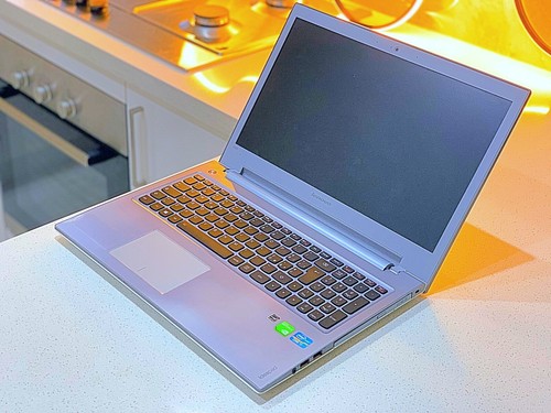 Gaming LENOVO IdeaPad Z500 intel Core i7*NVIDIA*HDMI*USB 3.0