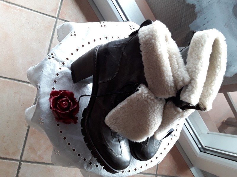 Klondike Damen Winterstiefel Gr. 41 Stiefeletten Boots GefÃ¼Ttert Grau Fell, Neu