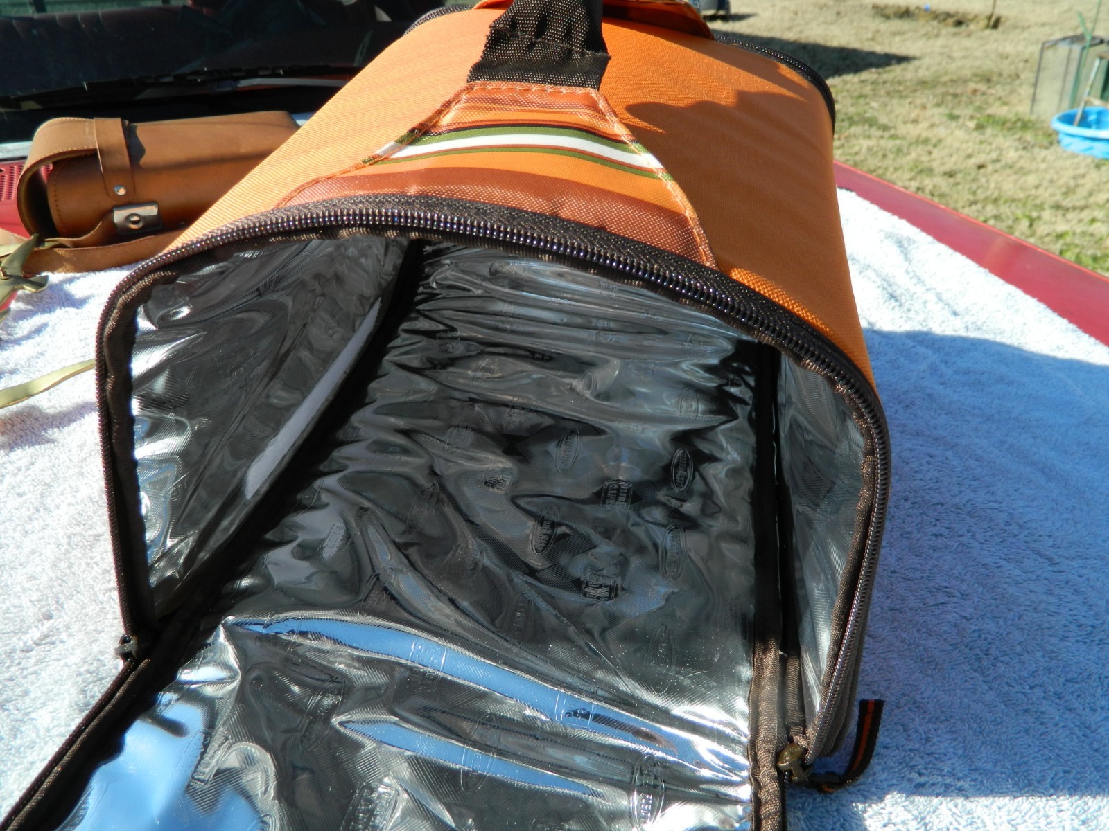 Rachel Ray Stow-A-Way Potluck Thermal Insulation Bag Orange Travel