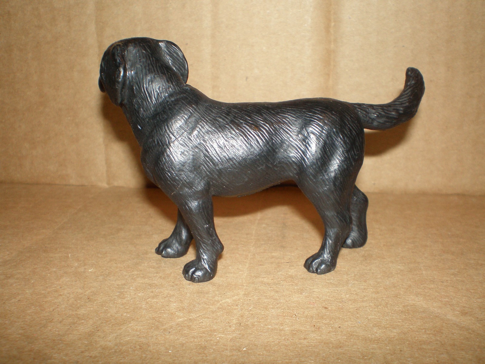 Schleich 2001 Black Labrador Lab 16327 ~ Standing Dog figurine toy