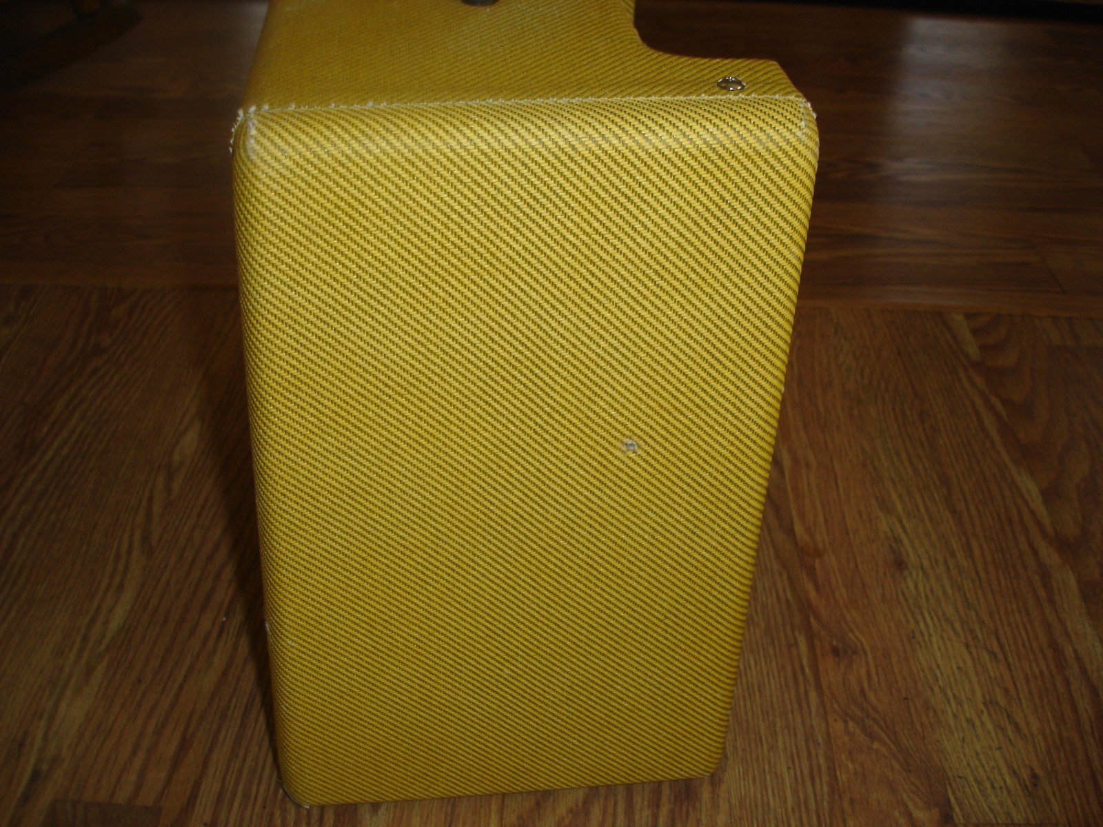 Fender Blues junior tweed cabinet with Jensen c12n and Tuki cover