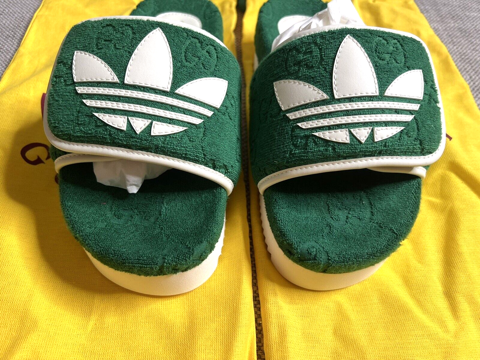 GUCCI アディダスコラボサンダル グリーン　サイズ7 Authentic Gucci x Adidas Green GG Monogram Slides Sandals