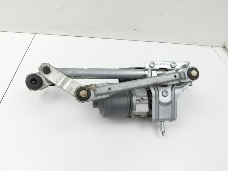 VW Golf Plus 5M 08-14 Wischermotor mit Wischergestänge Vorne VW Golf Plus 5M 08-14 24.07.2009 5M0955023E gebraucht Vorschau 4