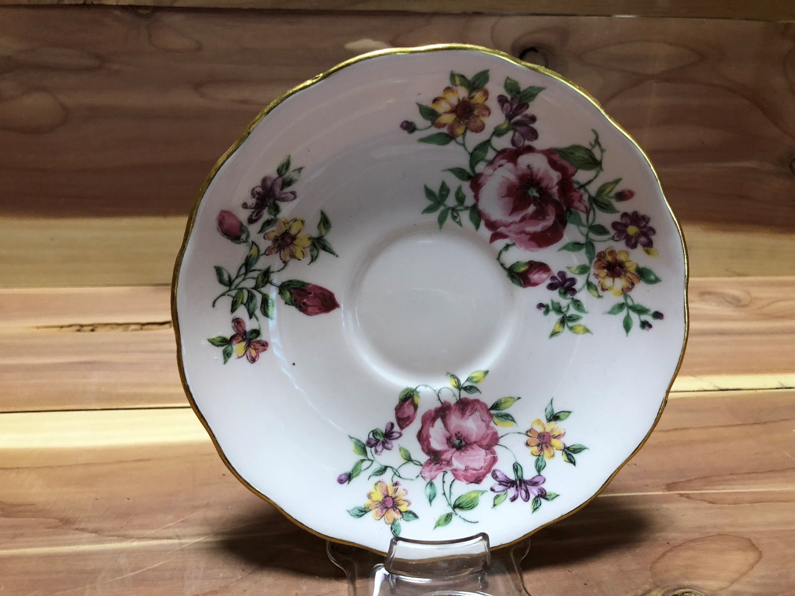 Colclough Bone China England tea cup & saucer pre-owned