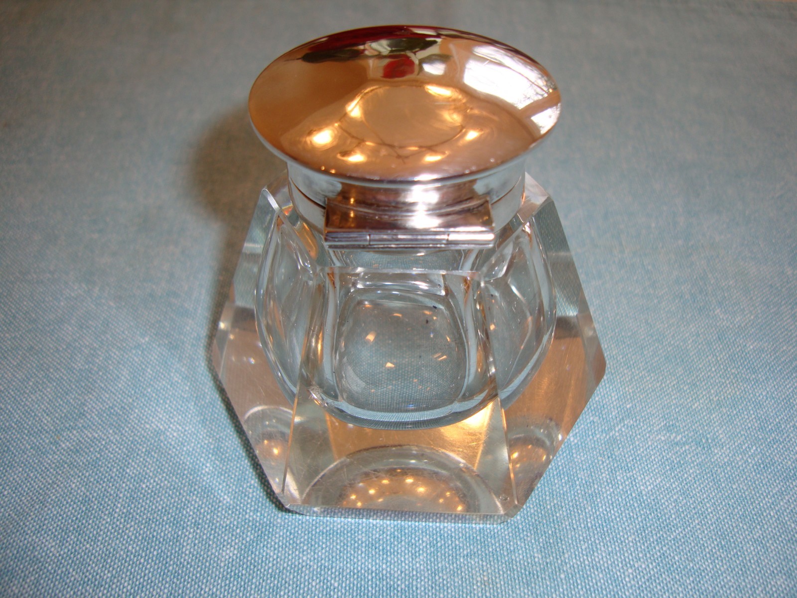 Nice 1944 WWII London, England, English Silver Hallmarked Capped Crystal Inkwell